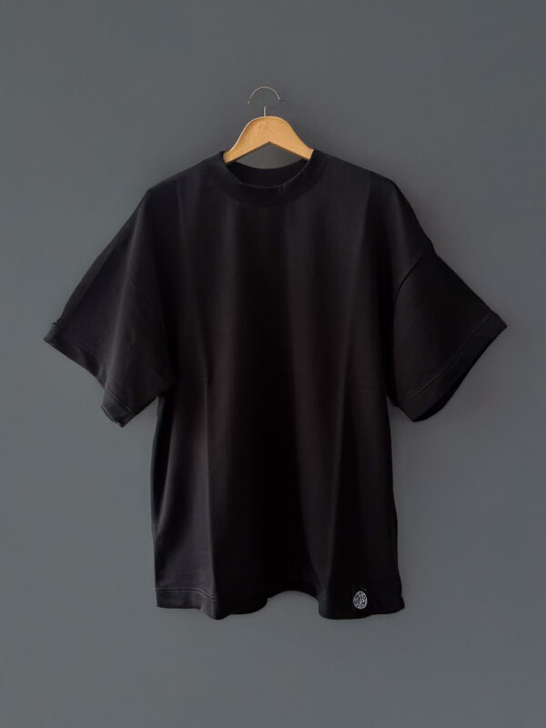 MHK ULTRA HEAVY BLACK TSHIRT