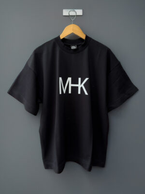 MHK ULTRA HEAVY SIGNATURE BLACK T-SHIRT