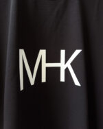 MHK ULTRA HEAVY SIGNATURE BLACK T-SHIRT